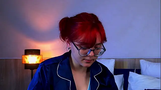 Nora  Ray online show from June 8, 2026, 7:14 pm