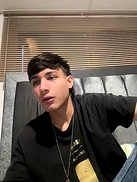 Snapshot of cody_fox10 chatting on October 1, 2025, 2:34 pm cody fox10 online show from October 1, 2025, 2:34 pm