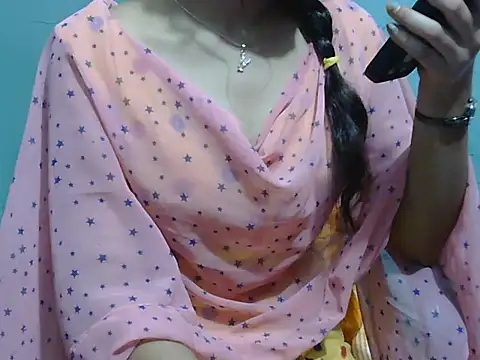 lovely soniya online show from September 10, 2025, 8:25 am