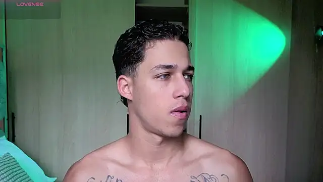 orionblaze69  online show from November 6, 2025, 4:30 pm