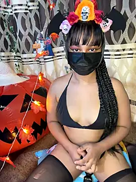 Ariana  Marie online show from October 27, 2025, 3:54 am