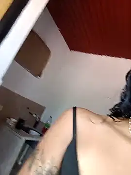 Snapshot of Fernanda30 chatting on October 12, 2025, 7:24 pm Fernanda30 online show from October 12, 2025, 7:24 pm