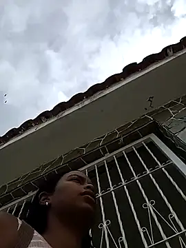 Snapshot of Fernanda30 chatting on November 23, 2025, 1:11 pm Fernanda30 online show from November 23, 2025, 1:11 pm