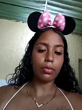 Snapshot of Fernanda30 chatting on March 4, 2026, 5:41 pm Fernanda30 online show from March 4, 2026, 5:41 pm