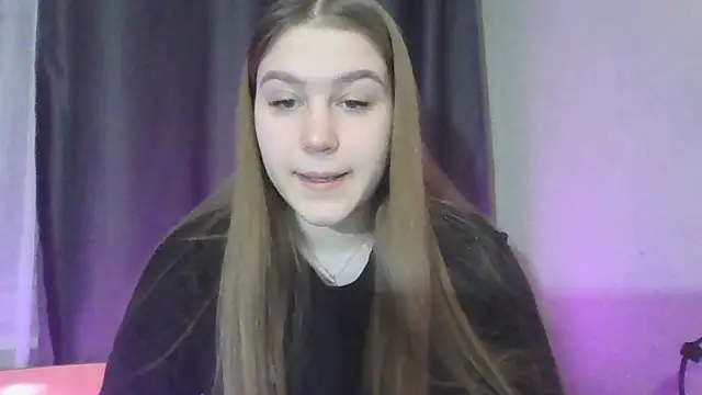 yourhoney Lola  online show from December 16, 2025, 3:17 pm