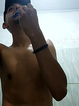 Oqui online show from January 16, 2026, 11:53 pm