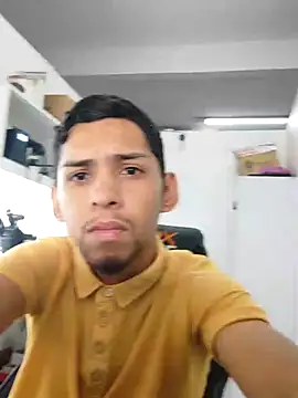 Oqui online show from February 26, 2026, 5:34 pm