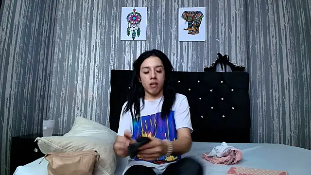 Alicee Moonn online show from October 4, 2025, 8:40 pm