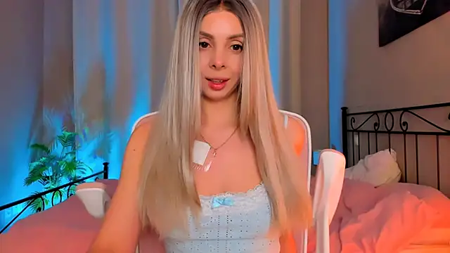 VelvetEliza online show from November 28, 2025, 9:17 pm