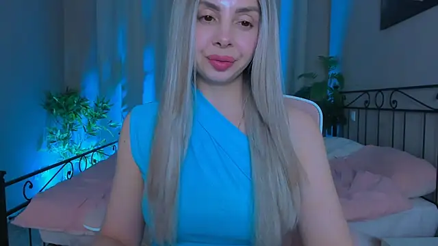 Snapshot of VelvetEliza chatting on May 2, 2026, 9:09 pm VelvetEliza online show from May 2, 2026, 9:09 pm