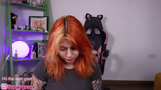 YunoRose  online show from October 10, 2025, 4:00 am