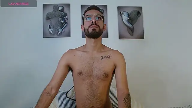 Snapshot of ReyPablo1 chatting on September 21, 2025, 3:57 pm ReyPablo1 online show from September 21, 2025, 3:57 pm