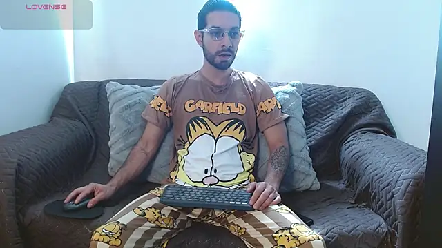 Snapshot of ReyPablo1 chatting on November 2, 2025, 2:08 pm ReyPablo1 online show from November 2, 2025, 2:08 pm