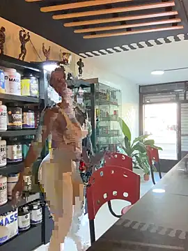 Bustykeyla online show from April 22, 2026, 10:00 pm