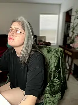 Alix Valentine online show from January 11, 2026, 10:59 pm