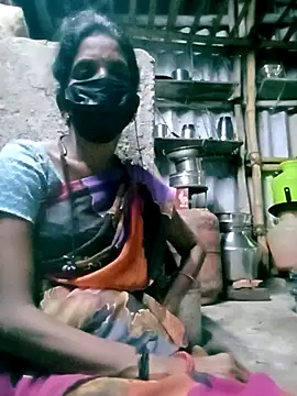 Snapshot of Tamilauntyhot chatting on September 17, 2025, 1:13 pm Tamilauntyhot online show from September 17, 2025, 1:13 pm