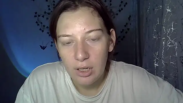 Lily Ember online show from October 31, 2025, 6:20 pm