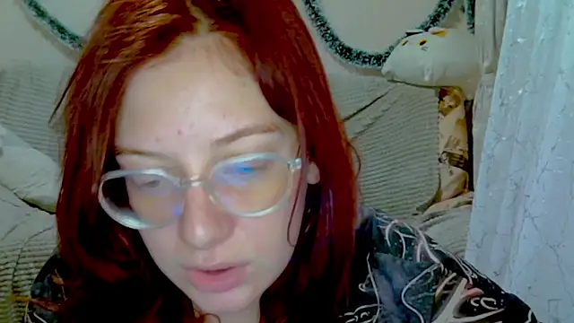 Lily Ember online show from January 9, 2026, 6:31 pm