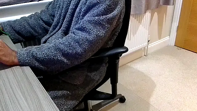 rogamuffin online show from September 17, 2025, 9:38 pm