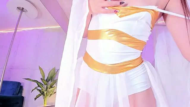 AlissonHarperr online show from October 21, 2025, 5:13 pm