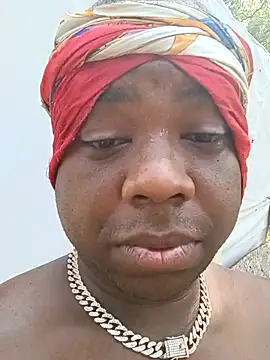 PENTHOUSECEOCLUBHOUSEPRES online show from September 15, 2025, 5:02 pm