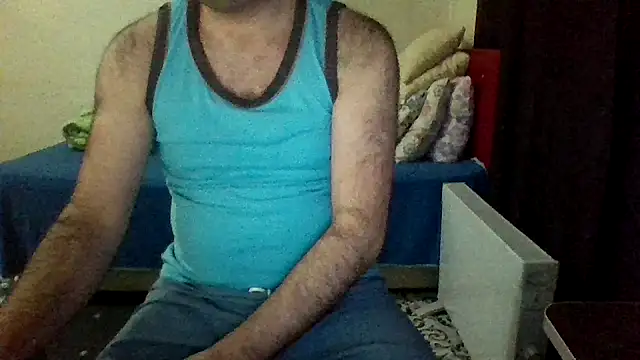 Snapshot of st206boy chatting on October 19, 2025, 1:28 am st206boy online show from October 19, 2025, 1:28 am