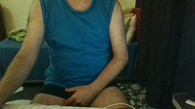 Snapshot of st206boy chatting on June 6, 2026, 10:47 pm st206boy online show from June 6, 2026, 10:47 pm