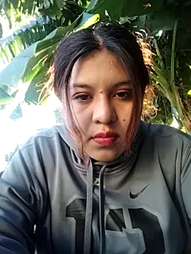 Atenea69 online show from October 29, 2025, 1:13 pm