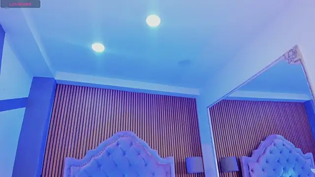 SelenaStonne online show from November 2, 2025, 7:49 pm