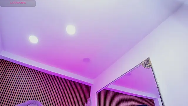 SelenaStonne online show from January 8, 2026, 8:00 pm