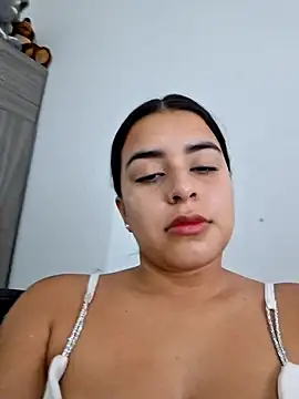 channell0 online show from September 16, 2025, 5:41 am