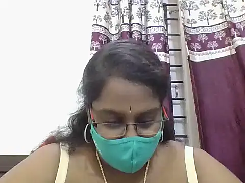 Reena-gowda online show from September 22, 2025, 1:02 pm
