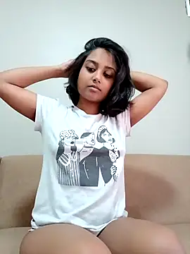 littlemissdevil69 online show from October 7, 2025, 9:17 am