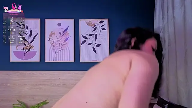 SarahMiler  online show from February 5, 2026, 7:18 pm