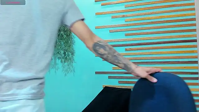 jharol cardonaa online show from October 4, 2025, 1:20 pm