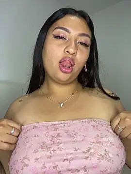 Issa Santana online show from April 5, 2026, 8:06 pm