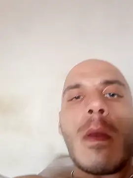 Snapshot of Jota2544 chatting on November 16, 2025, 1:28 pm Jota2544 online show from November 16, 2025, 1:28 pm