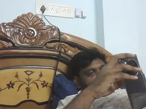 lustboystraight online show from April 20, 2026, 9:12 am