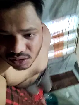 Snapshot of stripking731 chatting on October 27, 2025, 6:28 am stripking731 online show from October 27, 2025, 6:28 am