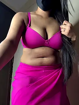 Cute-Sakhi online show from October 6, 2025, 7:00 pm