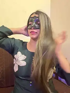 Cute-Sakhi online show from March 2, 2026, 1:40 pm