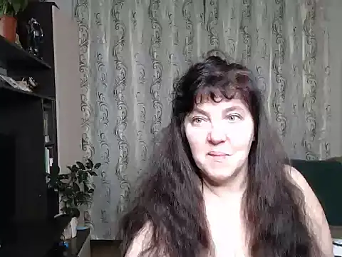 Illusionq online show from December 4, 2025, 5:17 am