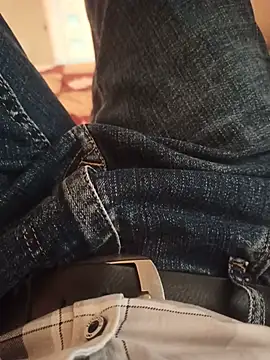 silvaa89 online show from November 27, 2025, 4:03 am