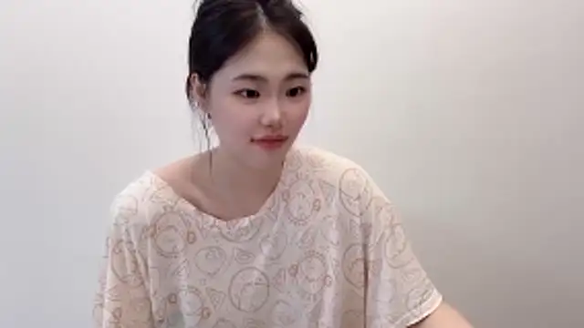 suki-1 online show from April 18, 2026, 7:18 pm