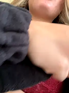 StephanieMur online show from September 14, 2025, 4:55 am