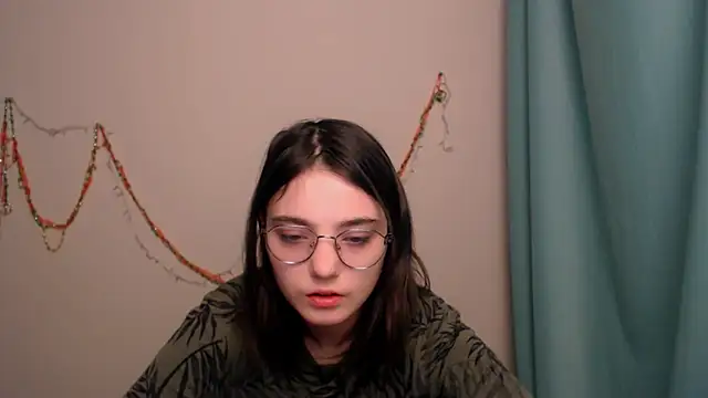 Sun Shine   online show from February 7, 2026, 3:38 pm