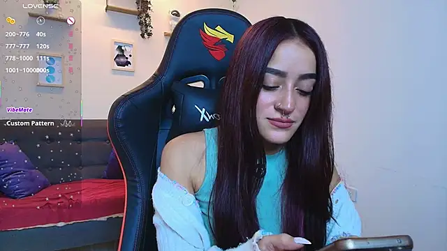 ViolethRosse online show from September 17, 2025, 7:37 pm