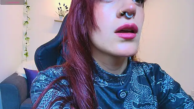 ViolethRosse online show from April 15, 2026, 1:12 am