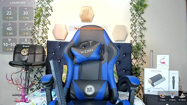 Snapshot of _taylor_black chatting on November 10, 2025, 8:30 pm taylor black online show from November 10, 2025, 8:30 pm