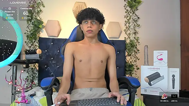 Snapshot of _taylor_black chatting on November 13, 2025, 1:04 am taylor black online show from November 13, 2025, 1:04 am